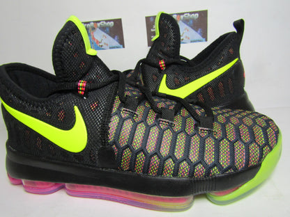 KEVIN DURANT 9 MULTICOLOR KIDS EN CAJA (25 CM)