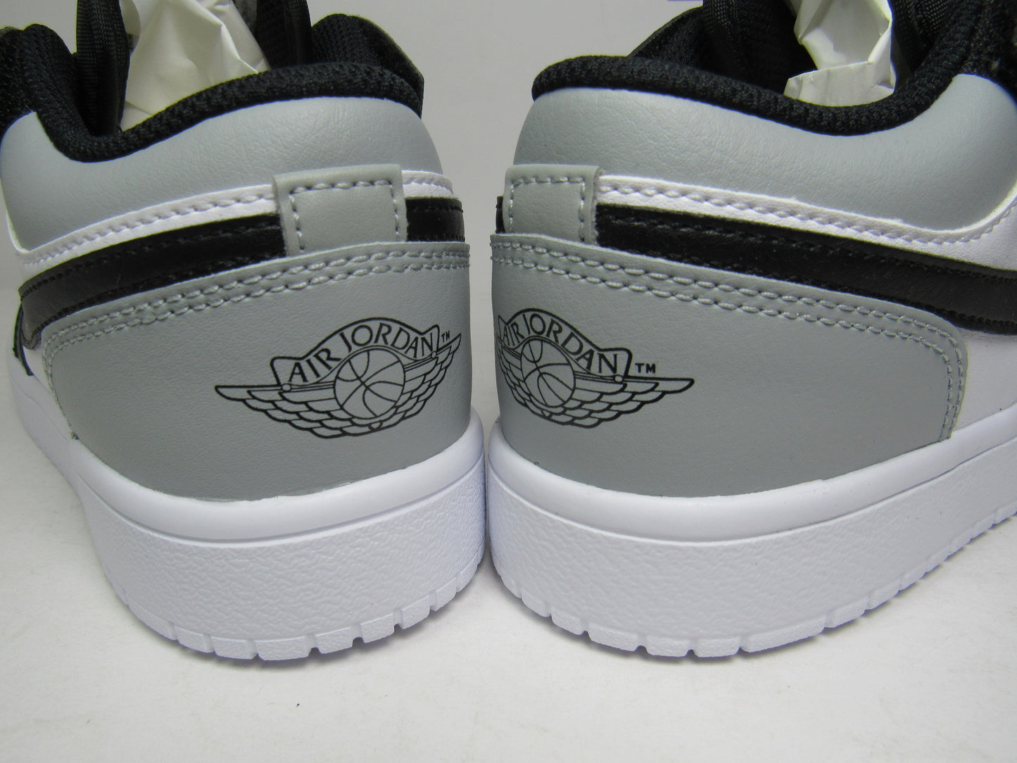 JORDAN 1 LOW PS SMOKE GREY EN CAJA (21 Y 21.5 CM)