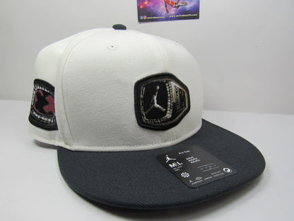 GORRA JORDAN RINGS WHITE EDITION (M/L)