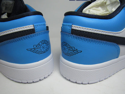 JORDN 1 LOW PS UNC EN CAJA (22 CM)