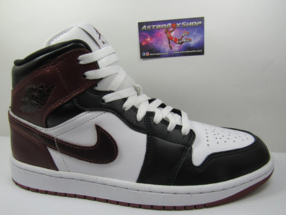 JORDAN 1 MID SE DARK PONY EN CAJA