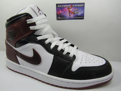 JORDAN 1 MID SE DARK PONY EN CAJA