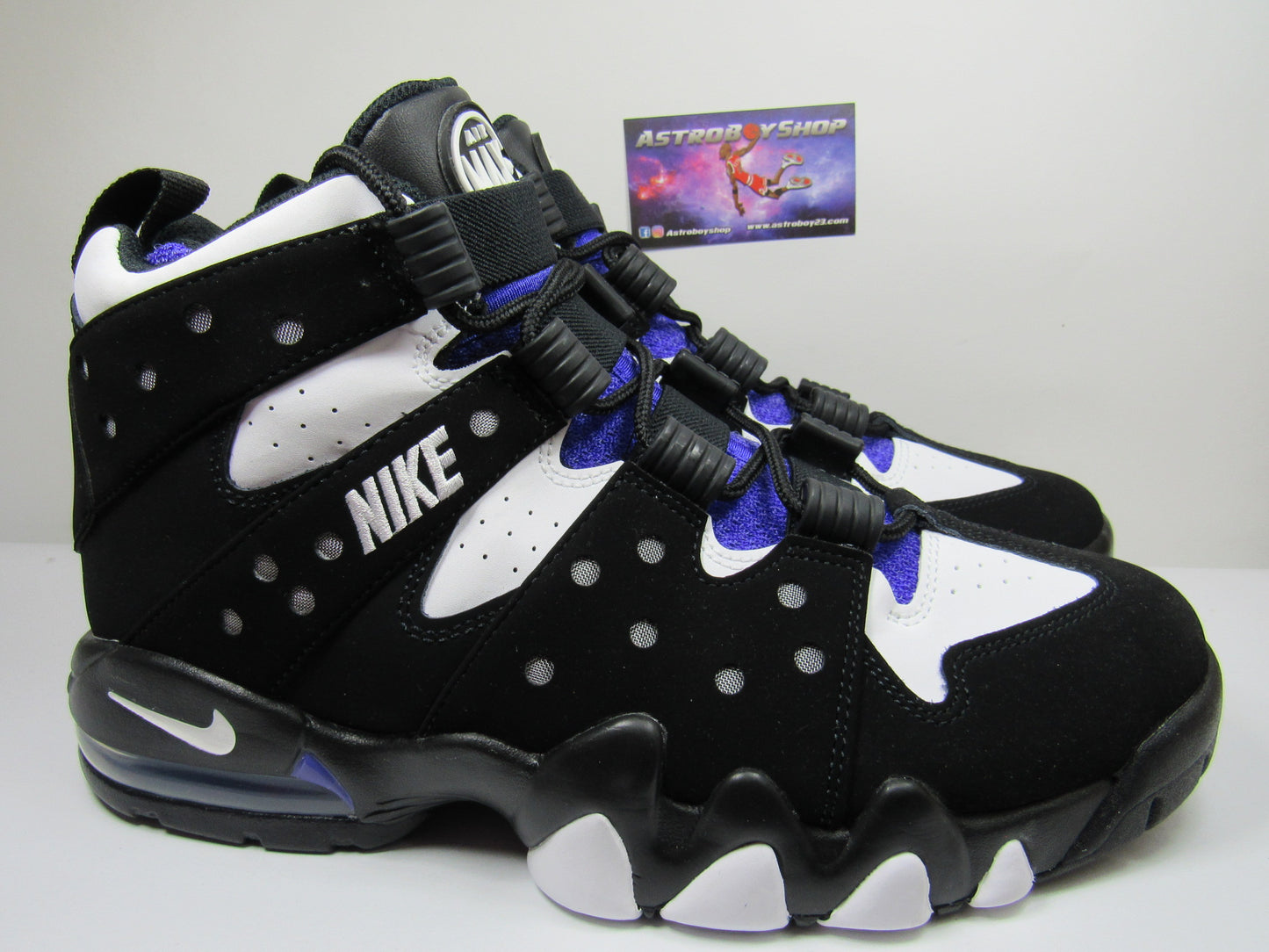 BARKLEY CB94 BLACK PURPLE 2025 EN CAJA