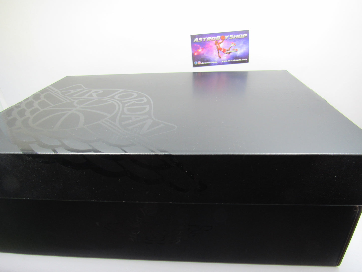 JORDAN 1 LOW LEGEND BLUE EN CAJA