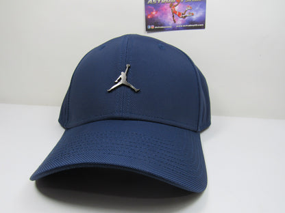 GORRA JORDAN CURVA METAL LOGO "NAVY" (M/L)