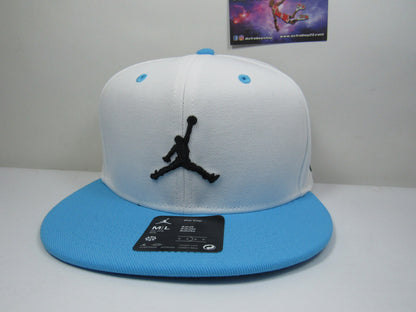 GORRA PLANA JORDAN MVP PRO WHITE BLUE (M/L)