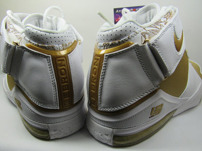 LEBRON 2 MACCABI EN CAJA