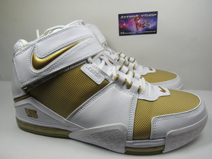 LEBRON 2 MACCABI EN CAJA
