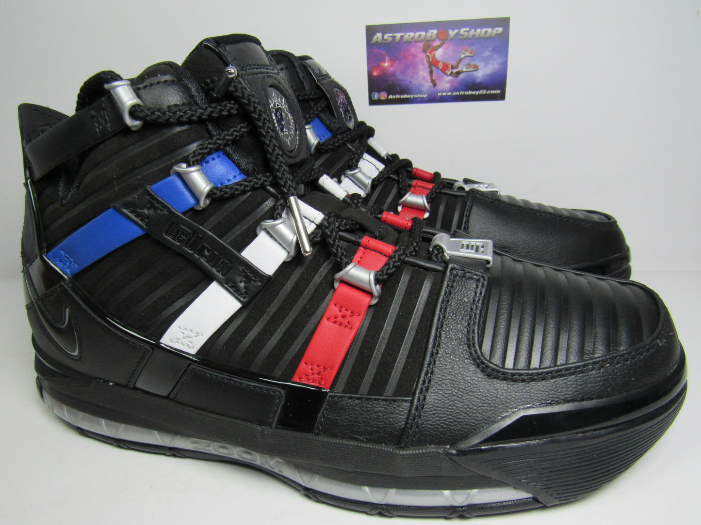 LEBRON 3 THE SHOP BLACK RED EN CAJA