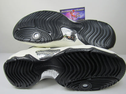 NIKE FLIGHTPOSITE 2025 GARNETT BLACK SAIL EN CAJA