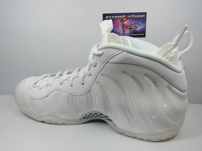 FOAMPOSITE TRIPLE WHITE 2025 EN CAJA