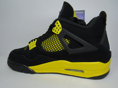 JORDAN 4 THUNDER  2023 EN CAJA