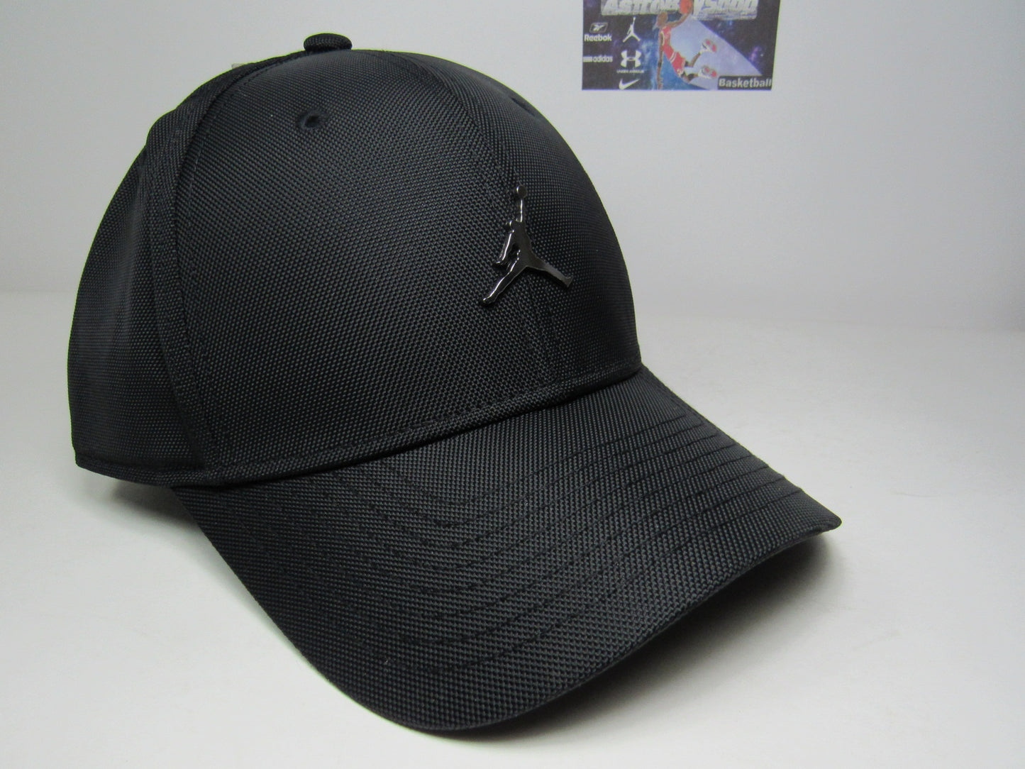 GORRA CURVA JORDAN RISE METAL BLACK (M/L)