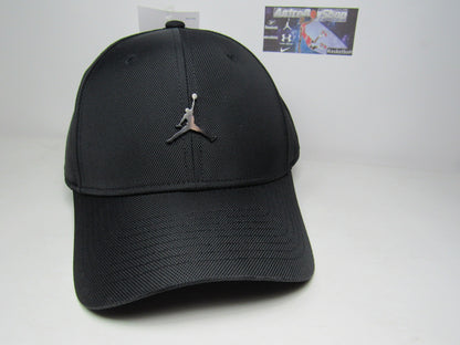 GORRA CURVA JORDAN RISE METAL BLACK (M/L)