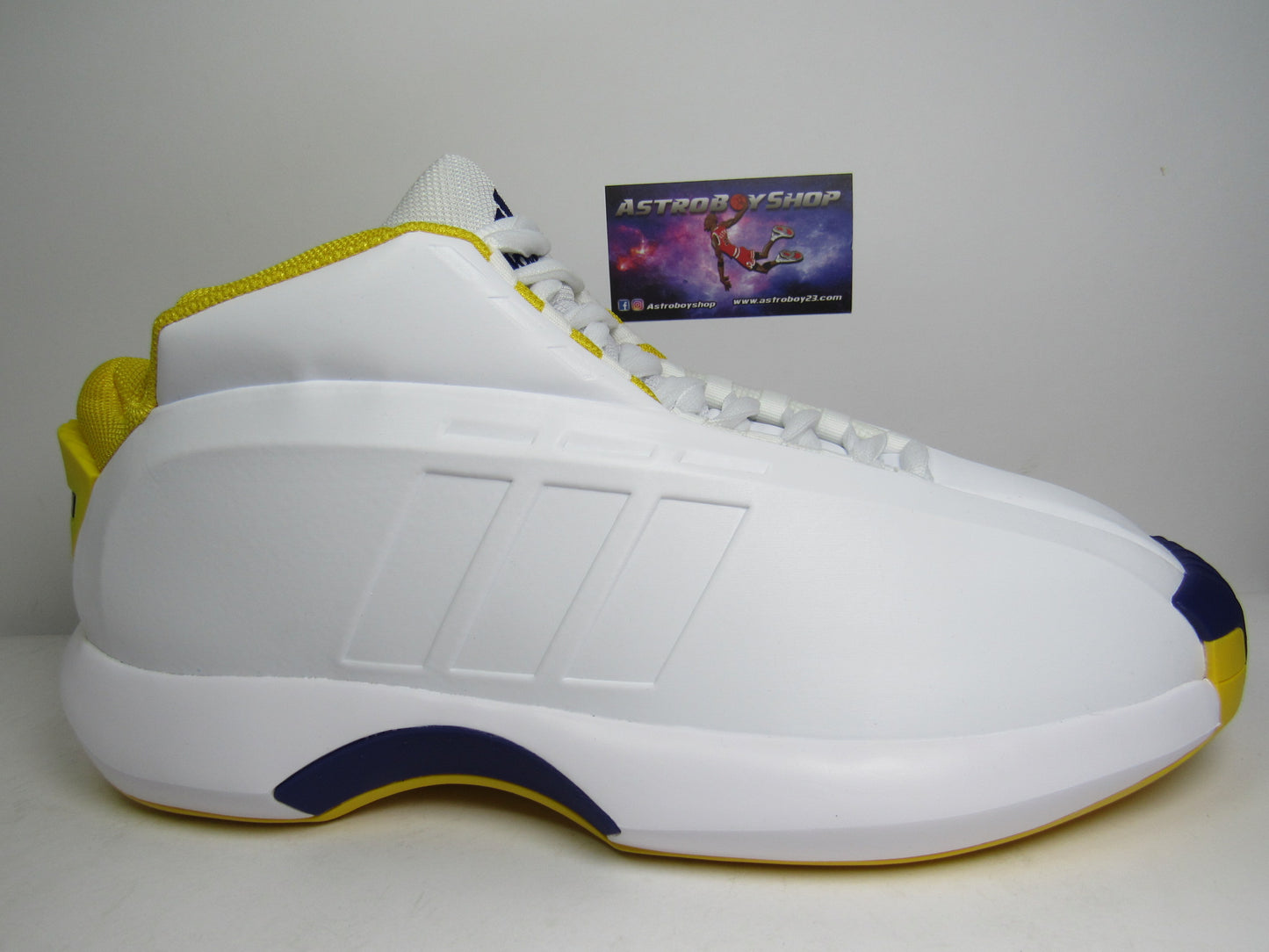 KOBE CRAZY 1 LAKEERS HOME EN CAJA DE REPUESTO