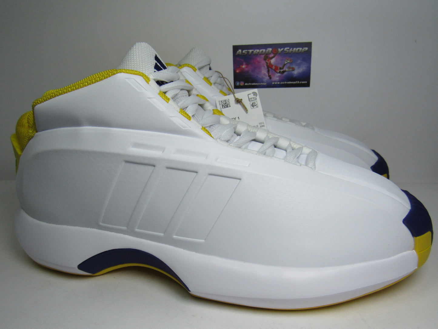 KOBE CRAZY 1 LAKEERS HOME EN CAJA DE REPUESTO