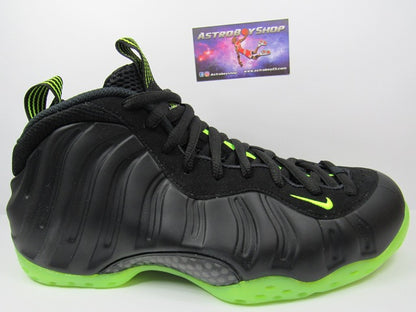 FOAMPOSITE BLACK VOLT 2025 EN CAJA