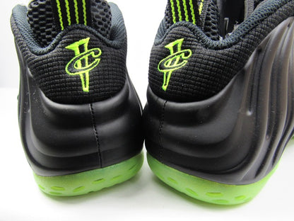 FOAMPOSITE BLACK VOLT 2025 EN CAJA