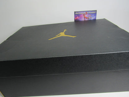 JORDAN 1 MID LUCKY GREEN EN CAJA