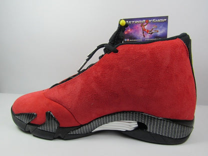 JORDAN 14 FERRARI 2025 EN CAJA