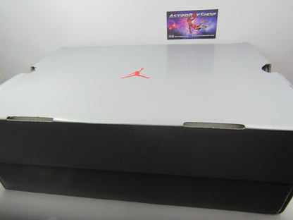 JORDAN 14 FERRARI 2025 EN CAJA