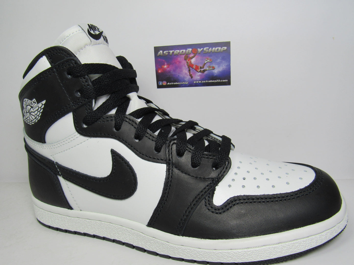 JORDAN 1 HIGH 85 BLACK WHITE EN CAJA