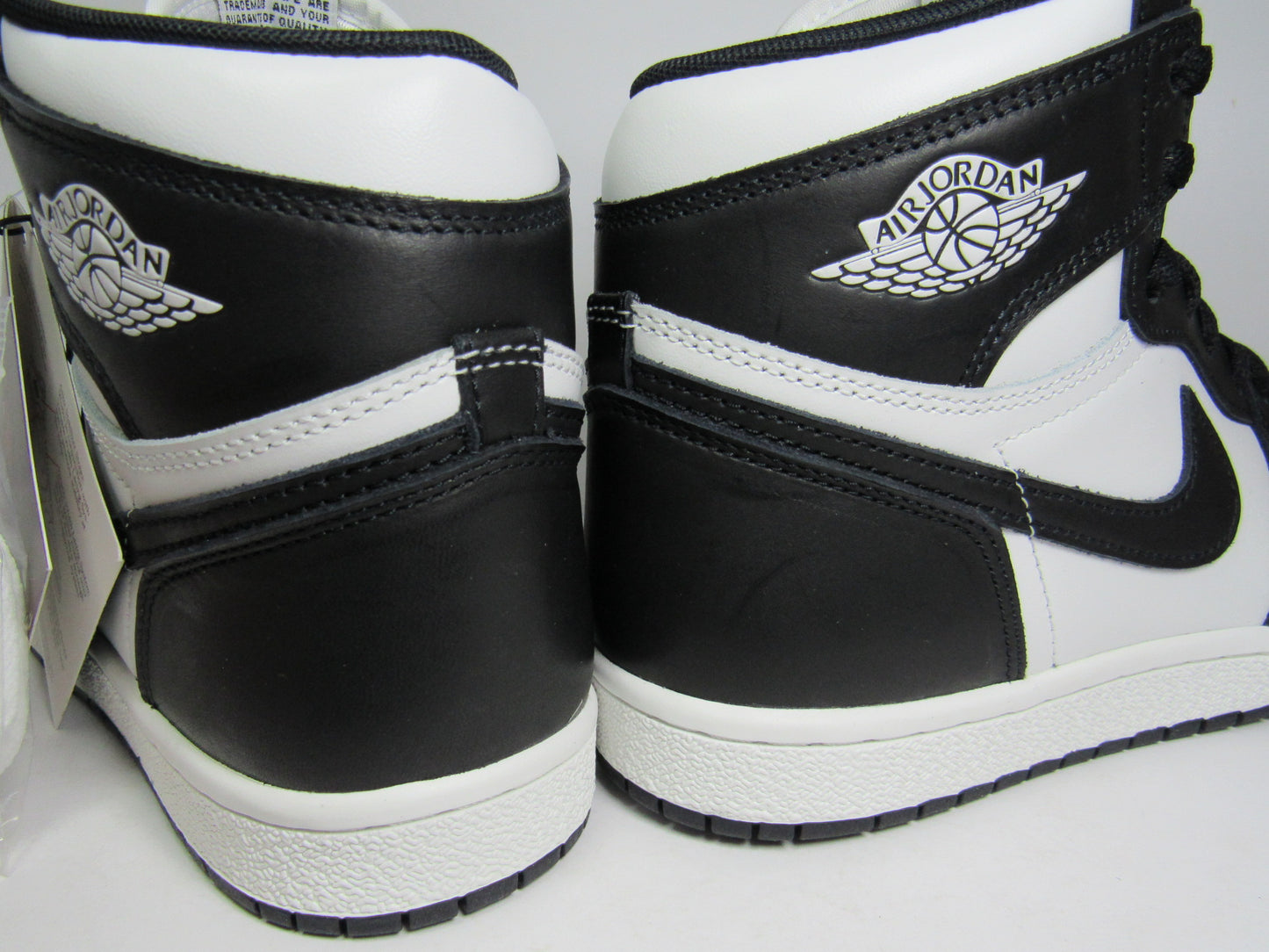 JORDAN 1 HIGH 85 BLACK WHITE EN CAJA