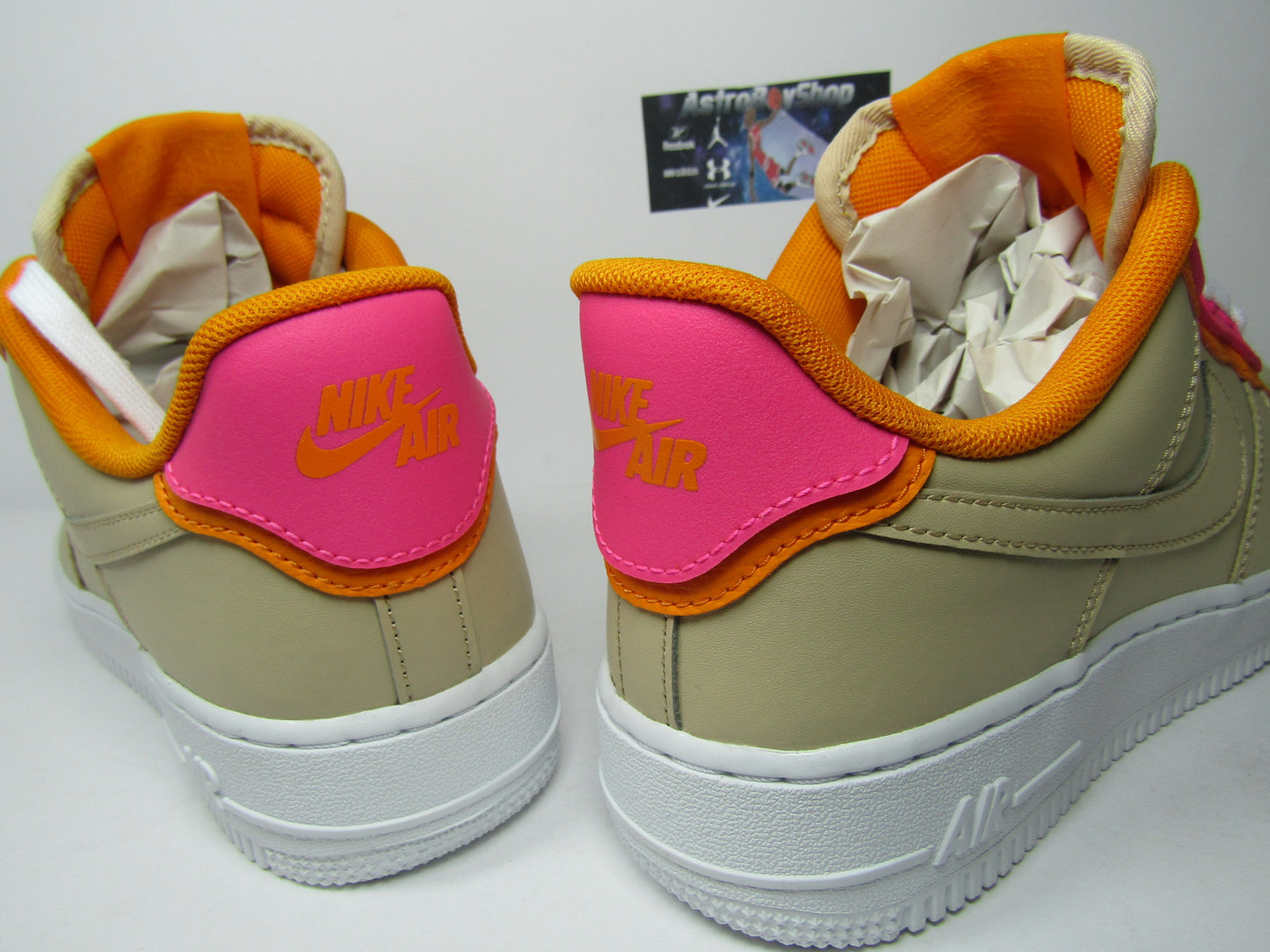 AF1 LOW SE FUCHSIA WOMENS (24.5 CM)