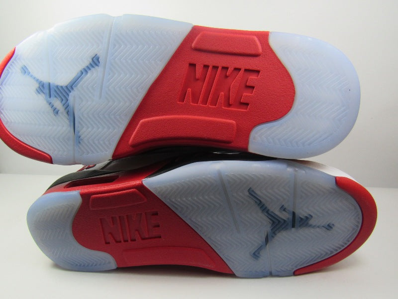 JORDAN 5 FIRE RED 2025 EN CAJA