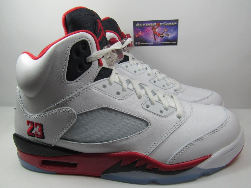 JORDAN 5 FIRE RED 2025 EN CAJA