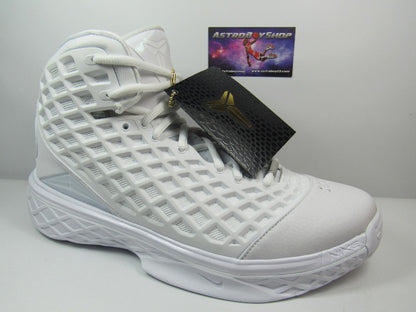 KOBE  3 PROTRO HALO EN CAJA