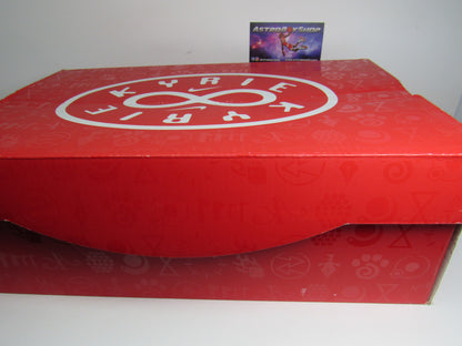 KYRIE IRVING INFINITY "PYRAMID" EN CAJA
