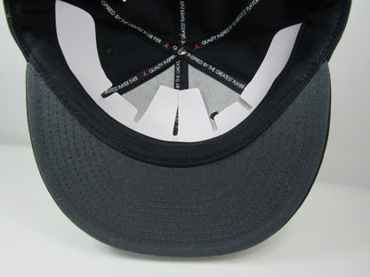GORRA JORDAN PLANA BLACK & WHITE CIRCULAR (M/L) MOD:FV5296-010