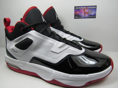 Jordan stay loyal 3 white gym red en caja