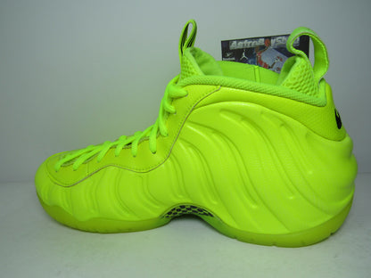 FOAMPOSITE VOLT EDITION EN CAJA