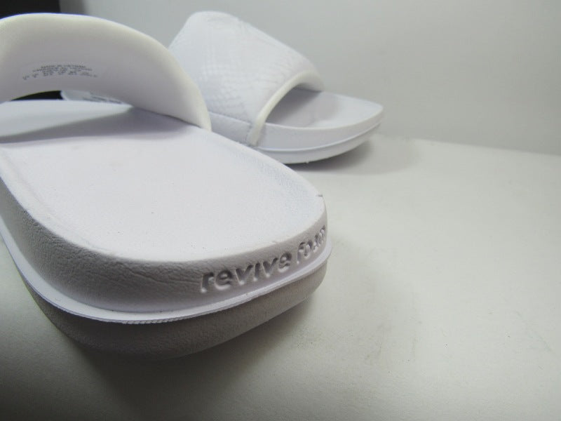 SANDALIAS KOBE OFF COURT SLIDE EN CAJA