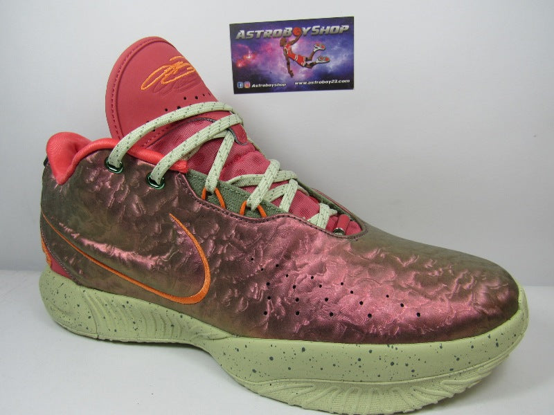 LEBRON 21 QUEEN CONCH EN CAJA