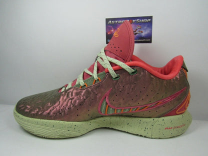 LEBRON 21 QUEEN CONCH EN CAJA