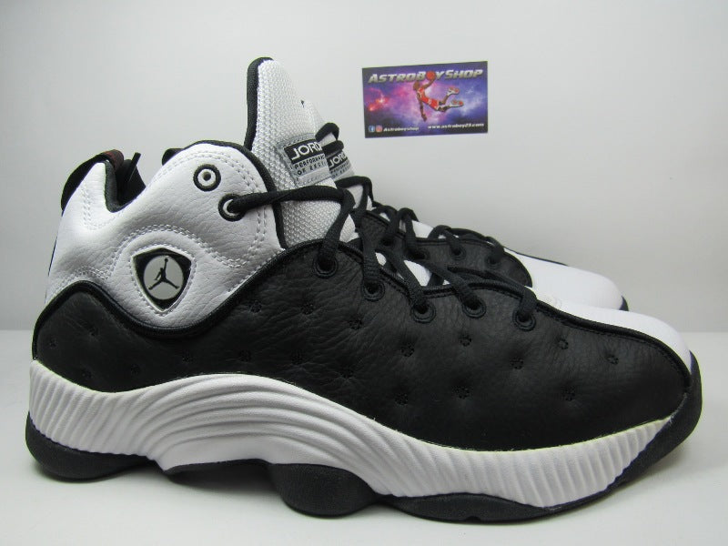 JORDAN JUMPMAN TEAM 2 BLACK EN CAJA