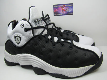 JORDAN JUMPMAN TEAM 2 BLACK EN CAJA