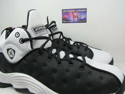 JORDAN JUMPMAN TEAM 2 BLACK EN CAJA