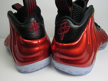 FOAMPOSITE METALLIC RED EN CAJA