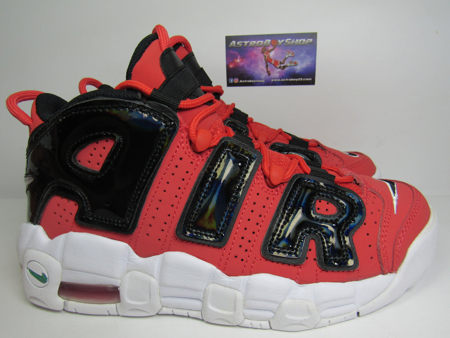 PIPPEN AIR MORE UPTEMPO KIDS "GO NEXT" EN CAJA