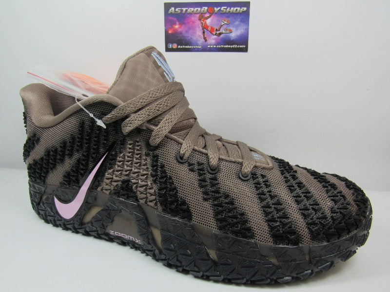 NIKE JA MORANT 3 SHOWSTOPPER EN CAJA