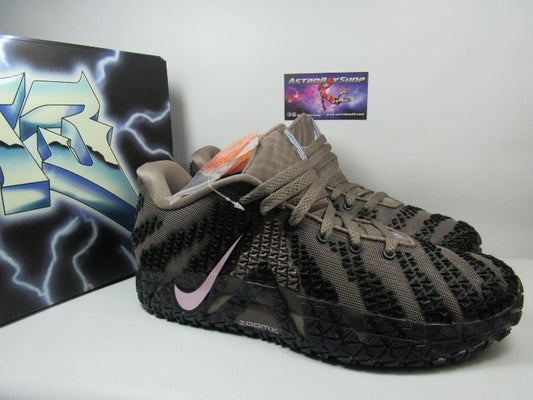 NIKE JA MORANT 3 SHOWSTOPPER EN CAJA