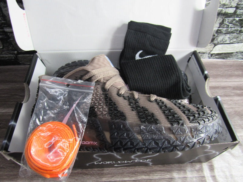 NIKE JA MORANT 3 SHOWSTOPPER EN CAJA