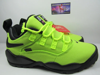 NIKE SB DARWIN LOW NEON YELLOW EN CAJA COMPLETOS