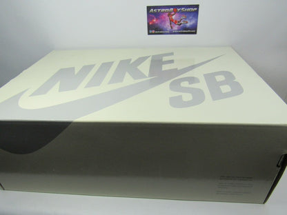 NIKE SB DARWIN LOW NEON YELLOW EN CAJA COMPLETOS