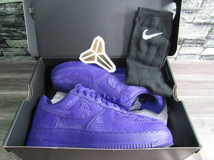 AF1 KOBE PURPLE 2025 EN CAJA