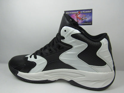SHAQ DEVASTATOR 2.0 BLACK (MARCA SHAQ) EN CAJA "REDUCIDOS MEDIA TALLA"